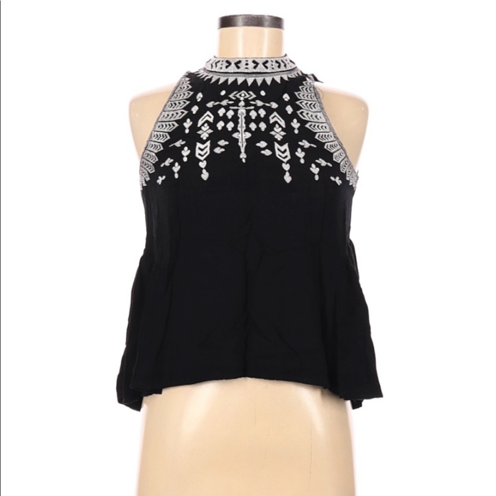 High-neck tank